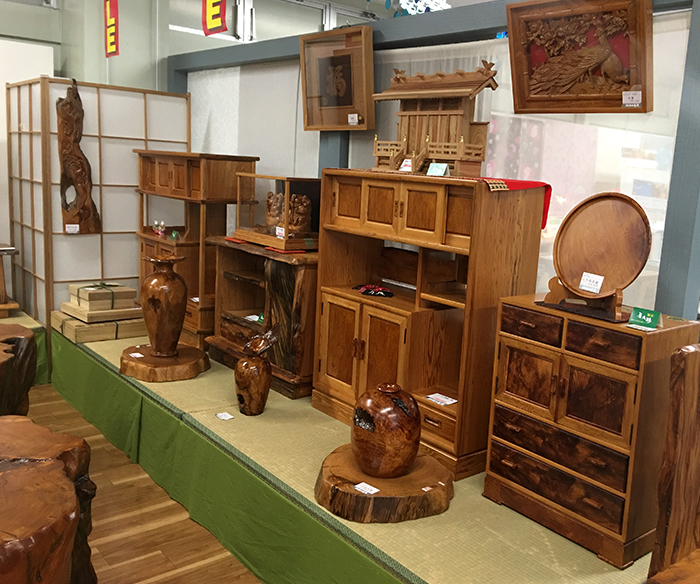 屋久杉展会場