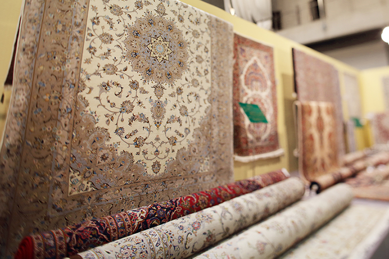 手織り絨毯展2025