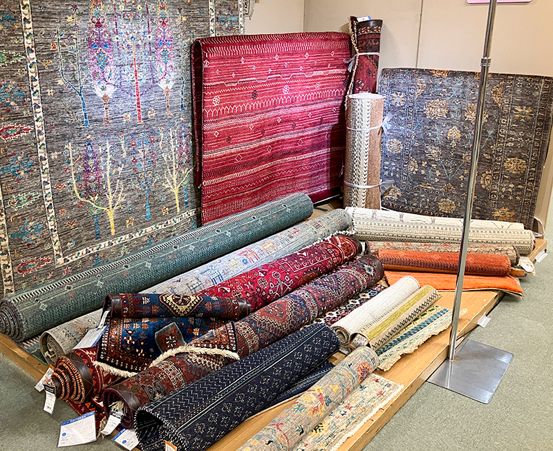 特選手織絨毯展会場ギャベ1