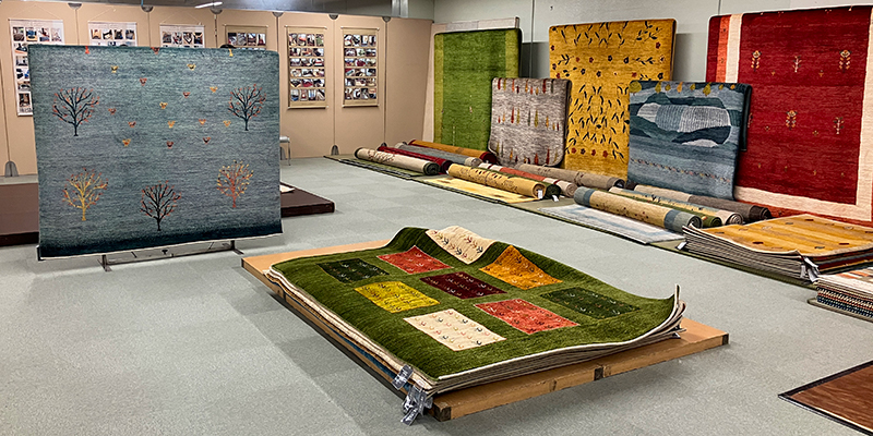 特選手織絨毯展会場ギャベ2
